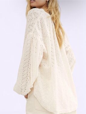 free people ivory cotton eyelet balloon sleeve boho blouse raw hem size m
